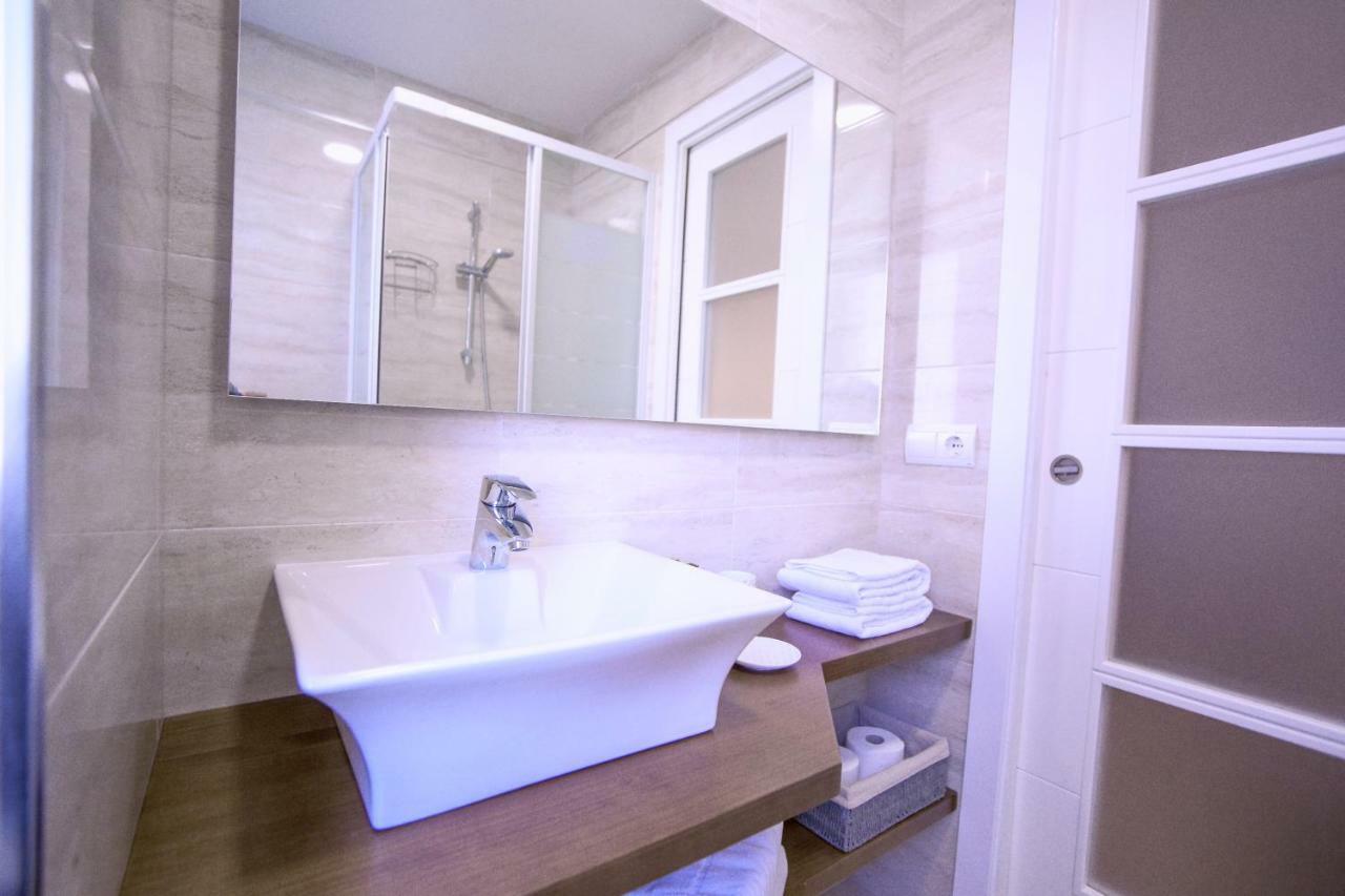 Apartamento Malaga Beach Екстер'єр фото