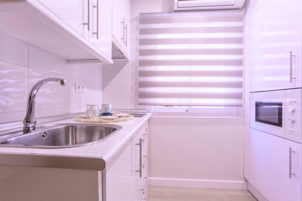 Apartamento Malaga Beach Екстер'єр фото